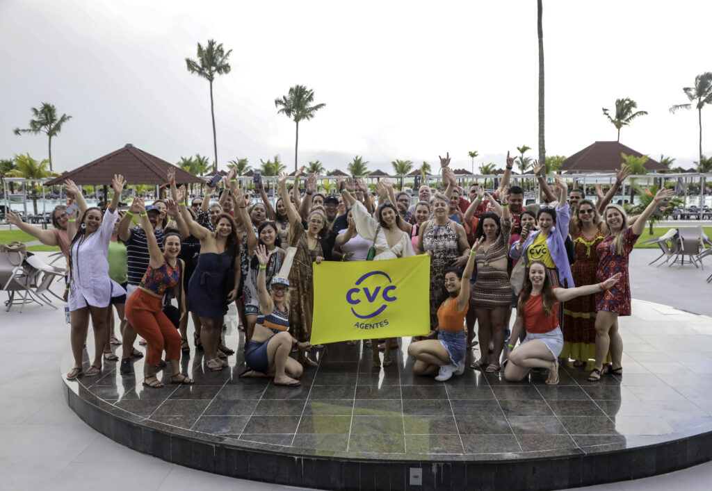 Alagoas recebe mega famtour de 50 agentes de viagens da CVC 1 001 06 08 23 CVC no Vila Gale Thiago Sampaio 07 Alagoas recebe mega famtour de 50 agentes de viagens da CVC