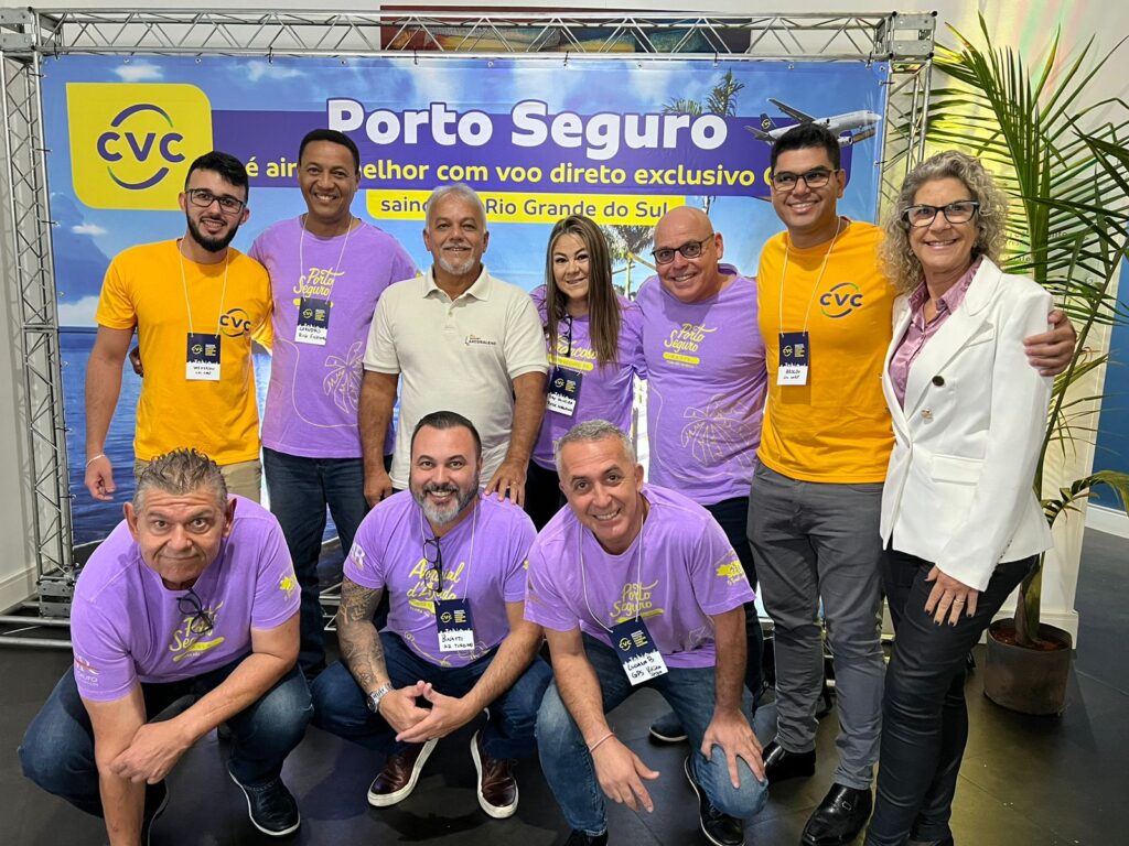 Porto Seguro comemora lançamento de fretamentos da CVC Corp em Porto Alegre