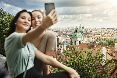 Brasil assume liderança de emissões de turistas para República Tcheca na América Latina A República Tcheca apresentou suas estatísticas do primeiro semestre de 2023, confirmando a tendência de recuperação do destino