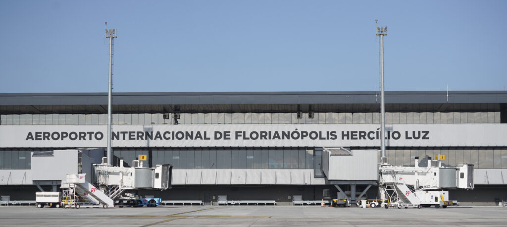 Florianópolis terá até 10 voos diários para Argentina na alta temporada