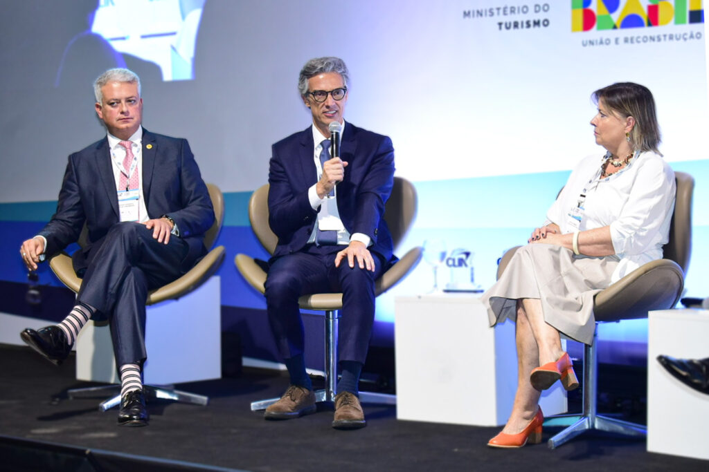 André Pousada, da Royal Caribbean; Marco Ferraz, da Clia; e Estela Farina, da NCL