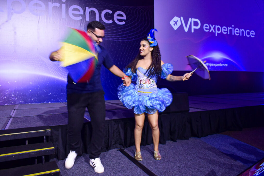 Apresentação de Porto de Galinhas na programação da VP Experience