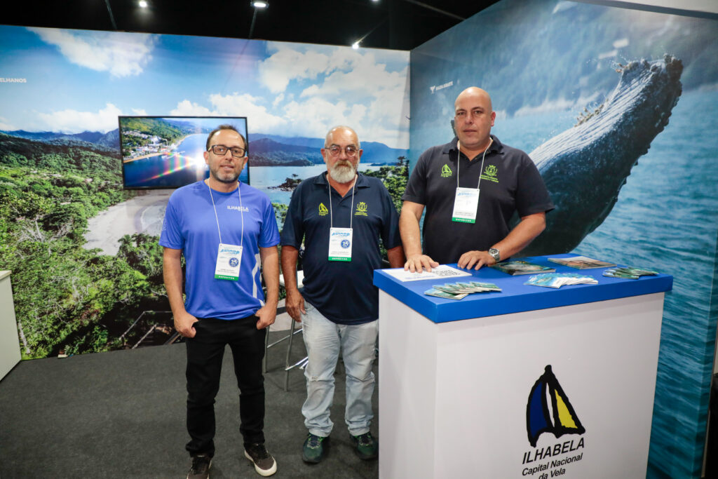 Aurélio Rufo, Jorge Guerreiro, e Ricardo Cretella, da Prefeitura de Ilhabela