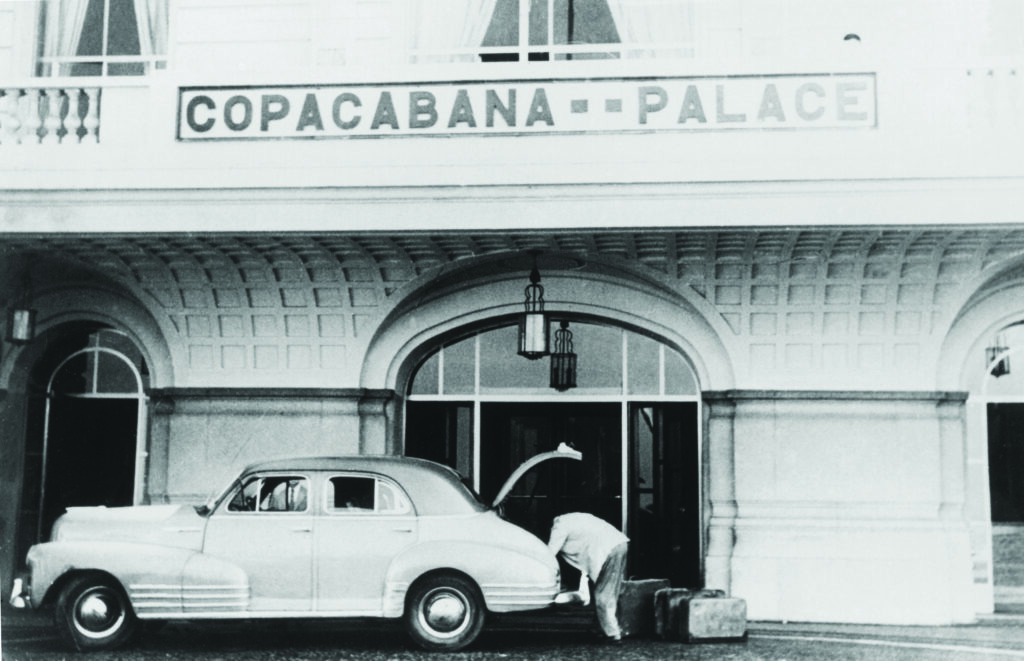 Copacabana Palace retro Copacabana Palace comemora 100 anos com direito a festa de gala e show de Gilberto Gil