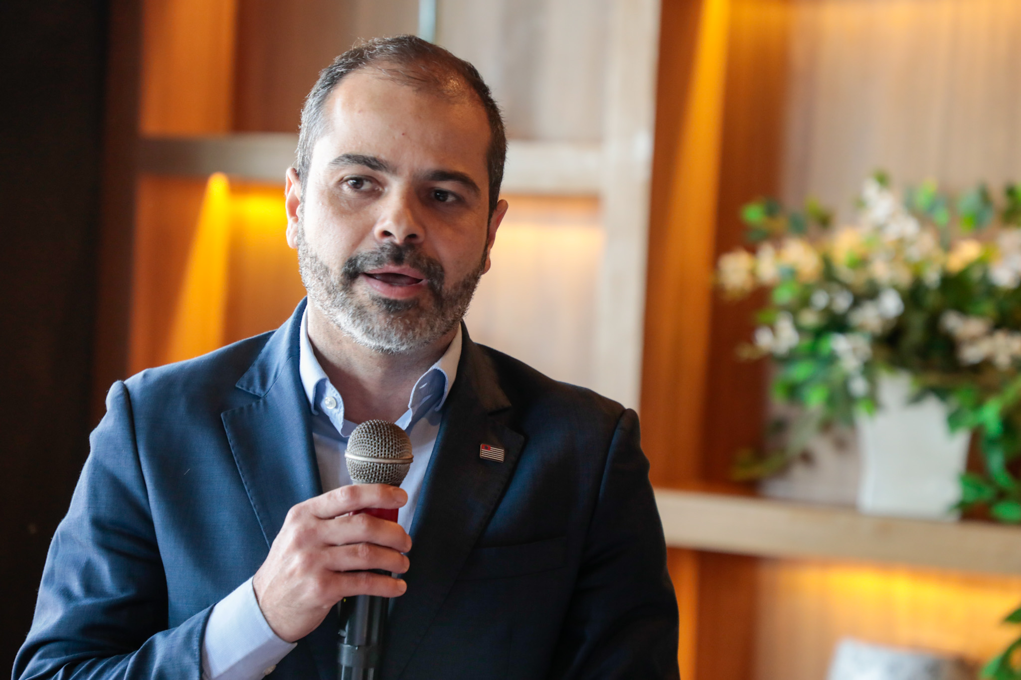 Éder Rafael dos Santos, chefe de gabinete da secretaria de turismo e viagem do estado de São Paulo Éder Rafael dos Santos, chefe de gabinete da secretaria de turismo e viagem do estado de São Paulo