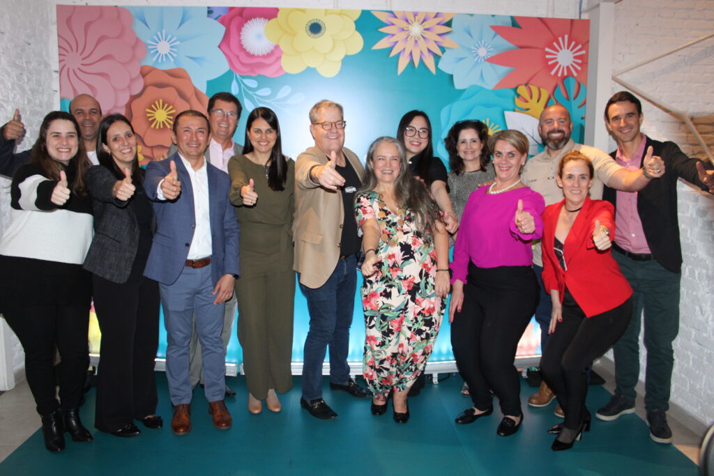 Equipe de Kissimmee e parceiros do destino Kissimmee celebra primeira Sales Mission no Brasil com coquetel para parceiros; veja fotos