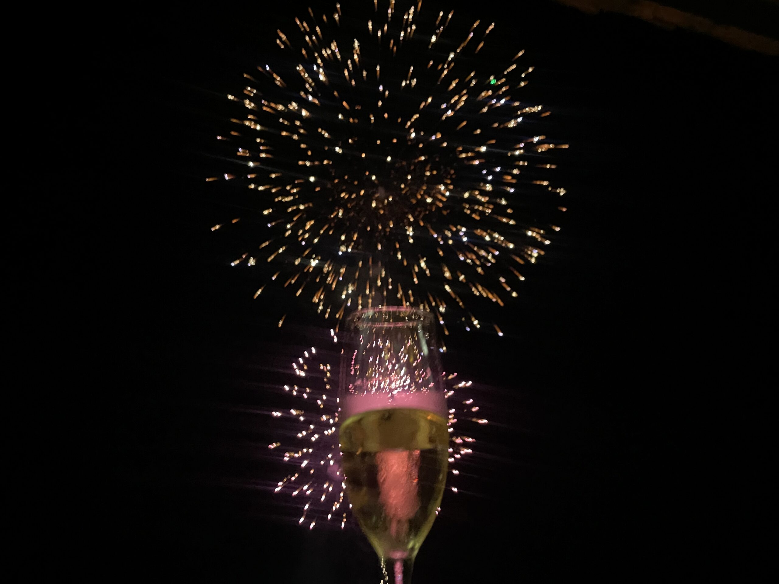 A queima de fogos no Transamérica Comandatuba serviu para celebrar o novo produto e dar um vislumbre do que é o réveillon no hotel A queima de fogos no Transamérica Comandatuba serviu para celebrar o novo produto e dar um vislumbre do que é o réveillon no hotel