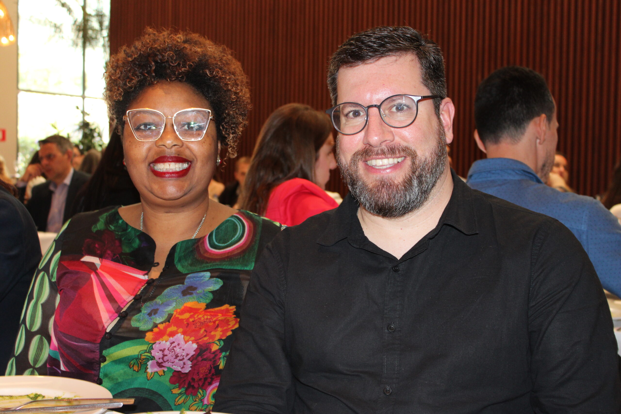 Claudia Gonçalves e Renato Alves, da ViagensPromo Claudia Gonçalves e Renato Alves, da ViagensPromo