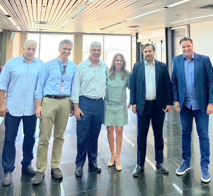 Conselho Municipal de Turismo da cidade do Rio de Janeiro realiza reunião no Galeão Conselho Municipal de Turismo da cidade do Rio de Janeiro realiza reunião no Galeão