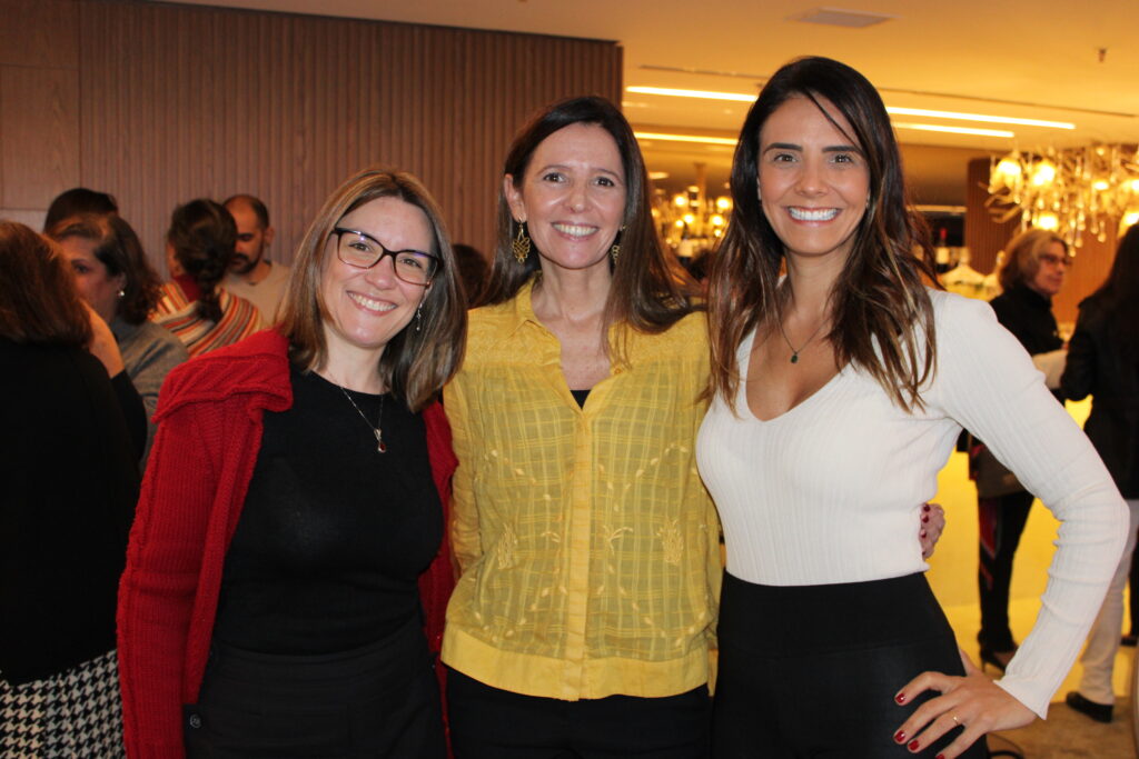 Luiza Pires, da The Global Nômades, Milagros Scavarda, da Albatros Expeditions, e Eliane Leite, do Adventure Club