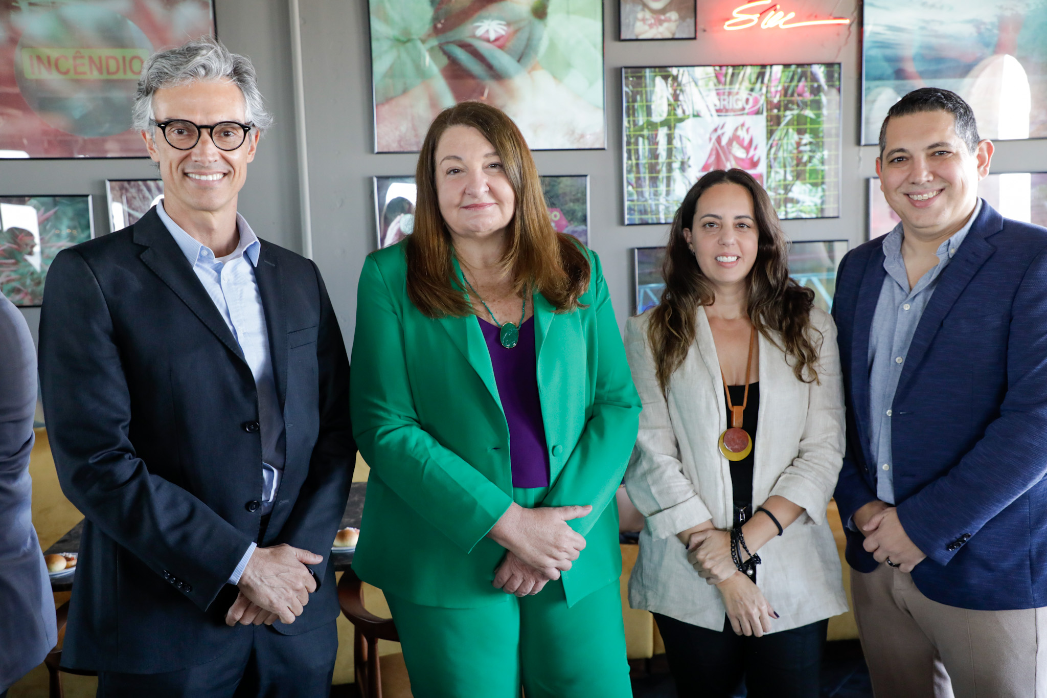 Marco Ferraz, da Clia Brasil, Magda Nassar, da Abav Nacional, e Marina Figueiredo e Fabiano Camargo, da Braztoa Marco Ferraz, da Clia Brasil, Magda Nassar, da Abav Nacional, e Marina Figueiredo e Fabiano Camargo, da Braztoa