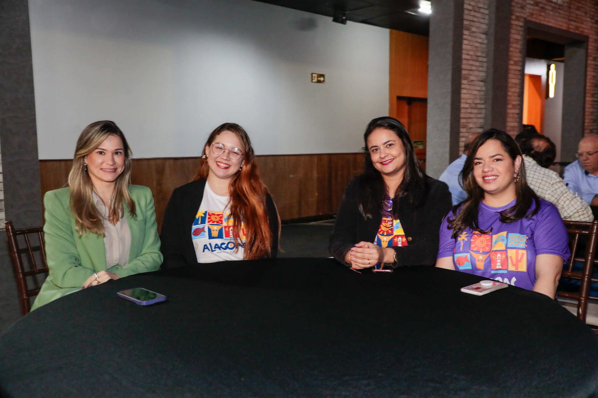 Marilia Herrmann, Andrezza Nascimento, Lys Tenório, da Setur-AL, e Ayslane Sarmento, do Holiday Inn Express Maceió Marilia Herrmann, Andrezza Nascimento, Lys Tenório, da Setur-AL, e Ayslane Sarmento, do Holiday Inn Express Maceió