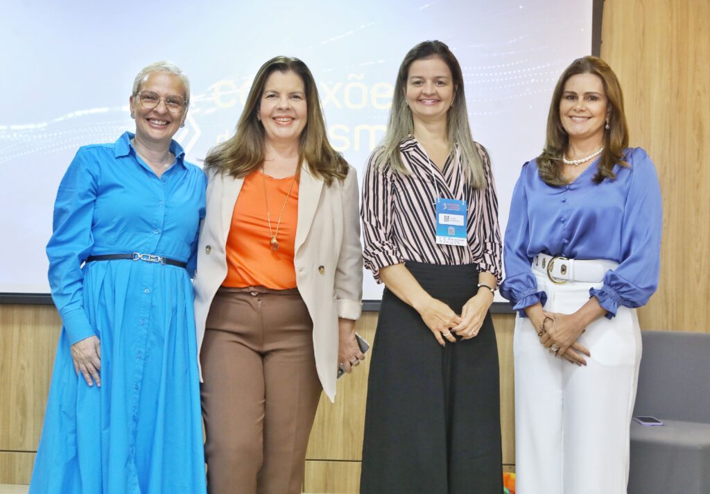 Conexões do Turismo reúne autoridades do setor cearense