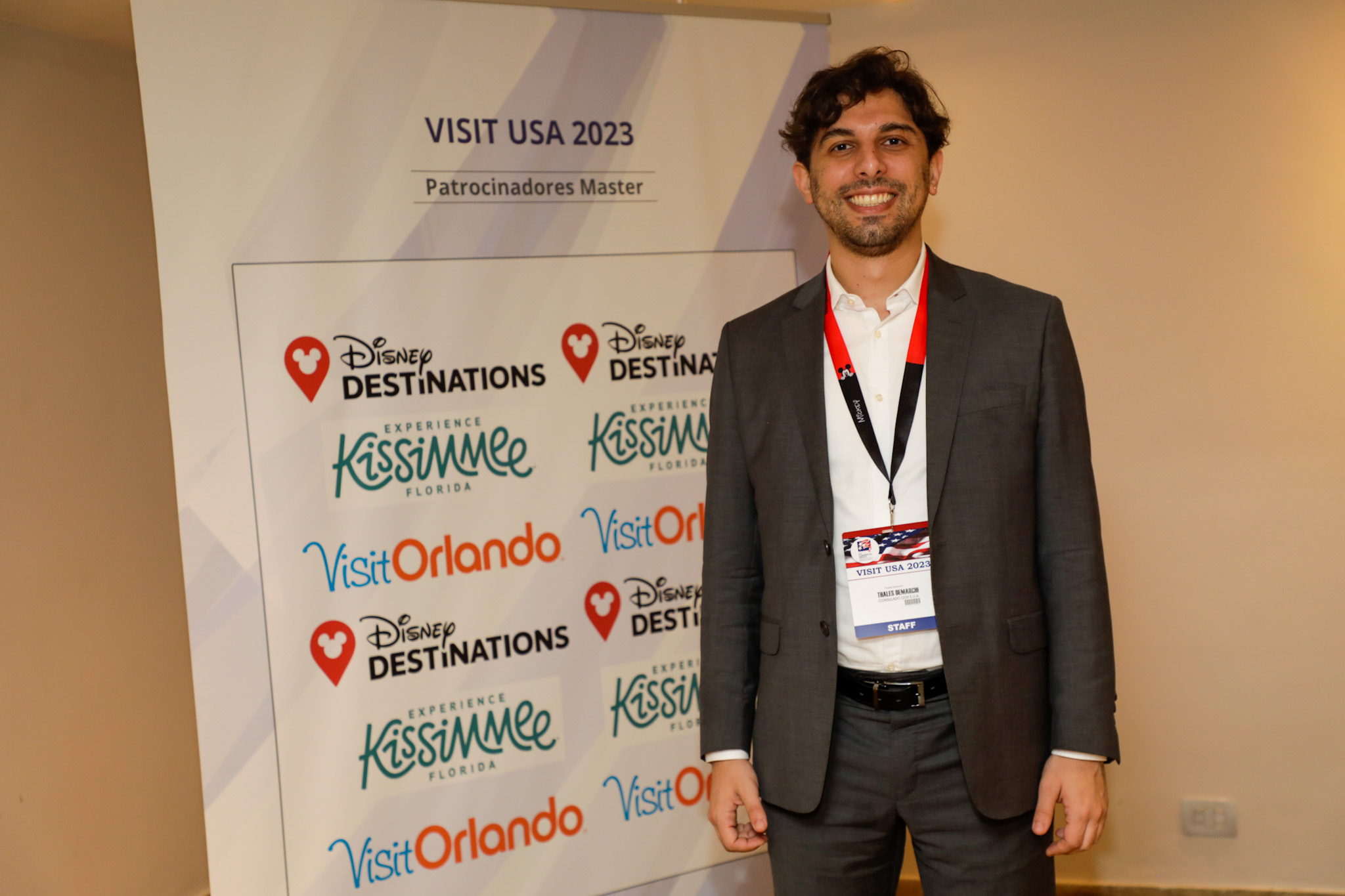 Thales Demarchi, do Consulado Americano Thales Demarchi, do Consulado Americano