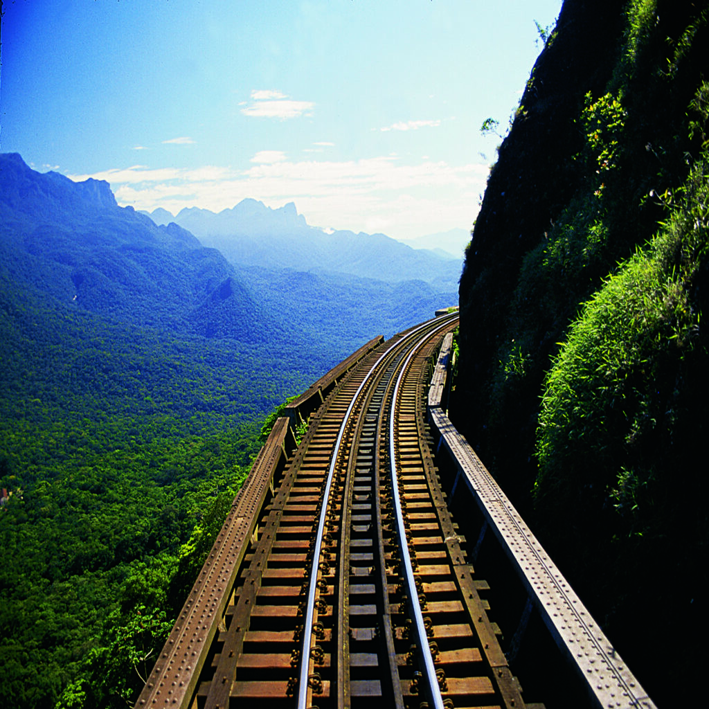 Trem da Serra do Mar Paranaense 9 Passeio de trem de Morretes para Curitiba tem desconto de 20% no mês de agosto