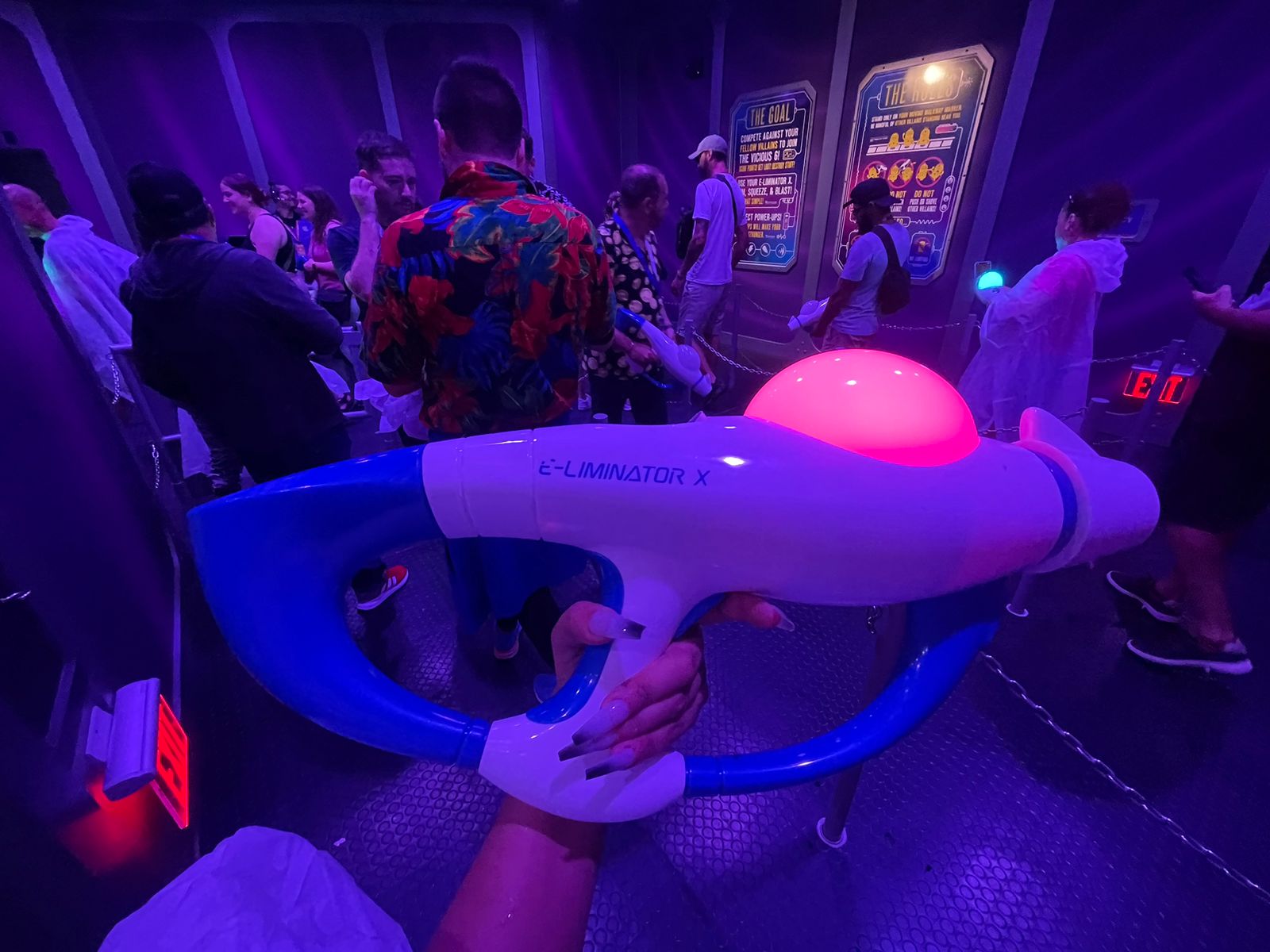 pistola blaster “E-Liminator X”, pistola blaster “E-Liminator X”,