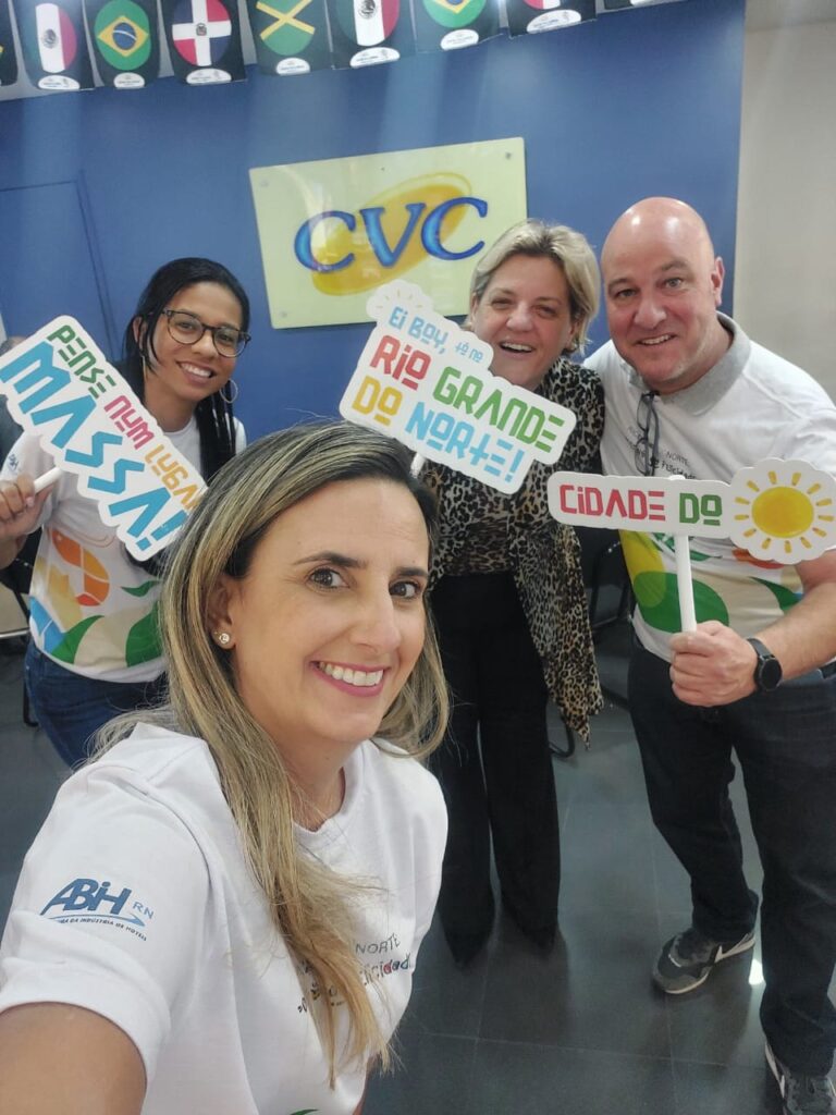 Blitz pelas lojas CVC de São Paulo