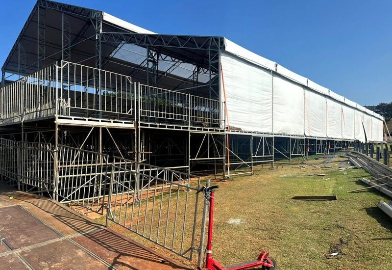 GL eventos Live finalizam montagem no The Town