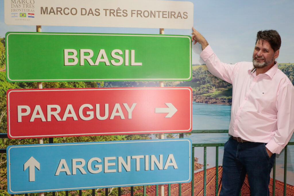 Com novos atrativos, Foz do Iguaçu trabalha para ampliar permanência dos visitantes na cidade 1 Andre Alliana secretario de turismo de Foz do Iguacu Com novos atrativos, Foz do Iguaçu trabalha para ampliar permanência dos visitantes na cidade