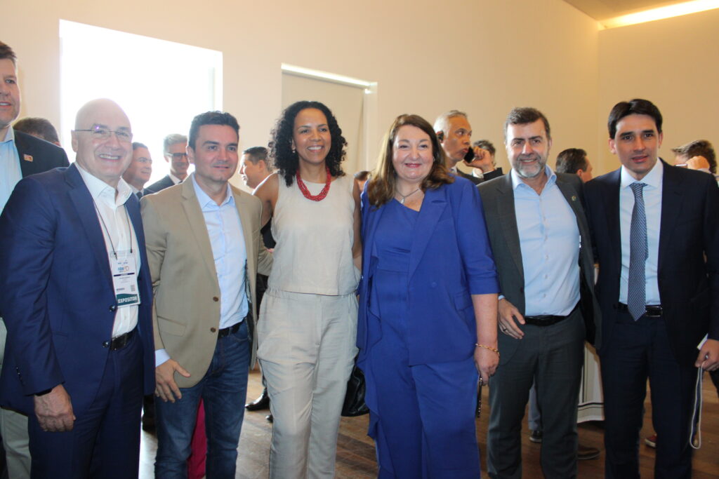 Antonio Florencio, Celso Sabino, Jurema Monteiro, Magda Nassar, Marcelo Freixo e Silvio Costa Filho