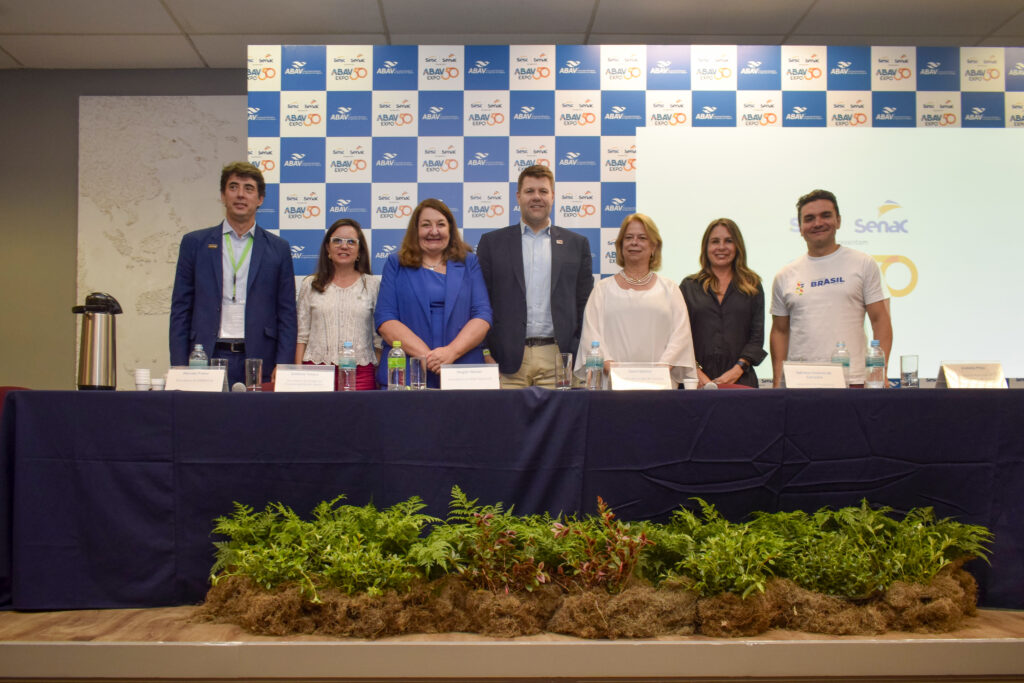 Autoridades do Turismo na coletiva de imprensa da Abav Expo 2023