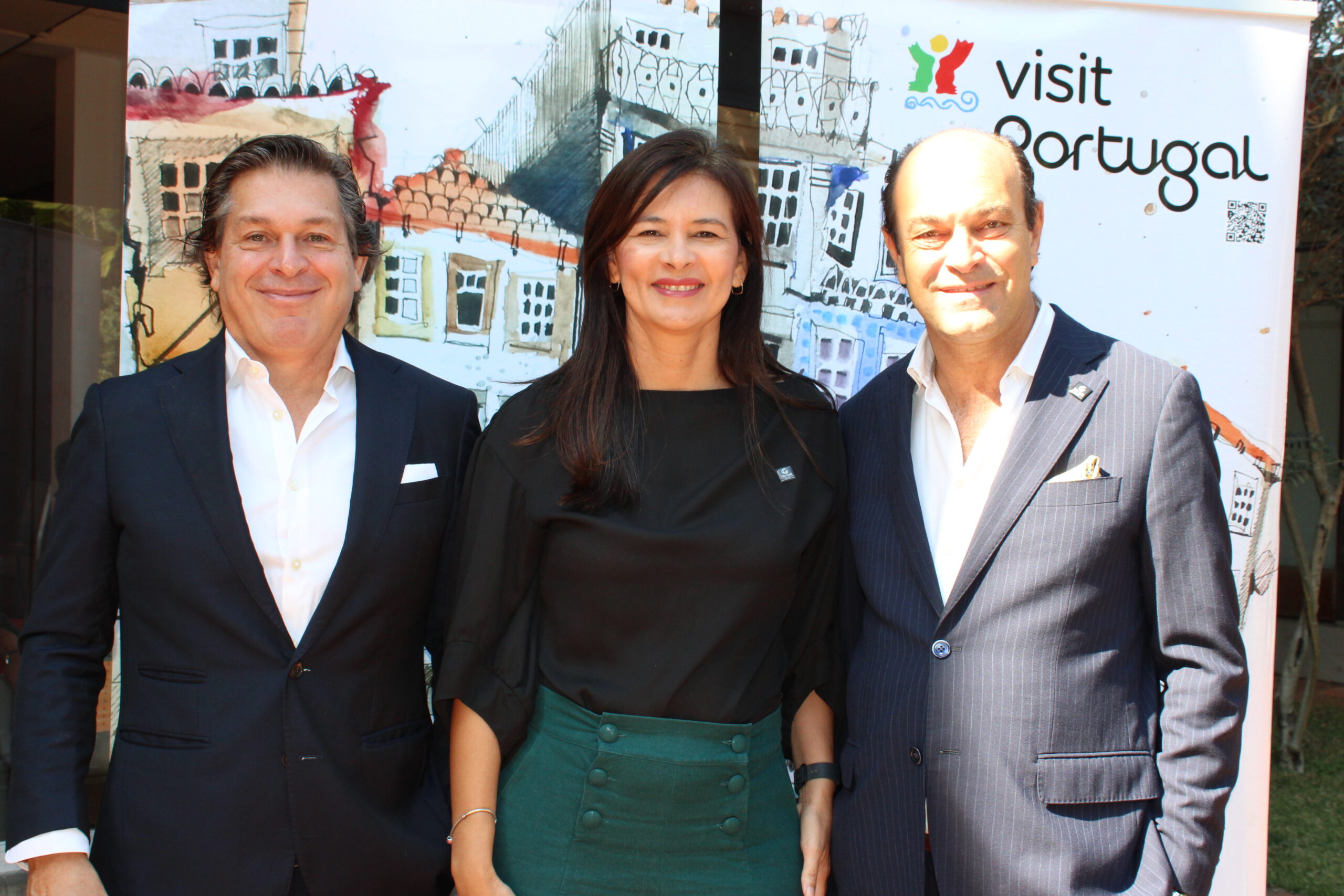 Bernardo Cardoso, do Turismo de Portugal, com Lilian Santos e Pedro Ribeiro, do Vila Galé Bernardo Cardoso, do Turismo de Portugal, com Lilian Santos e Pedro Ribeiro, do Vila Galé