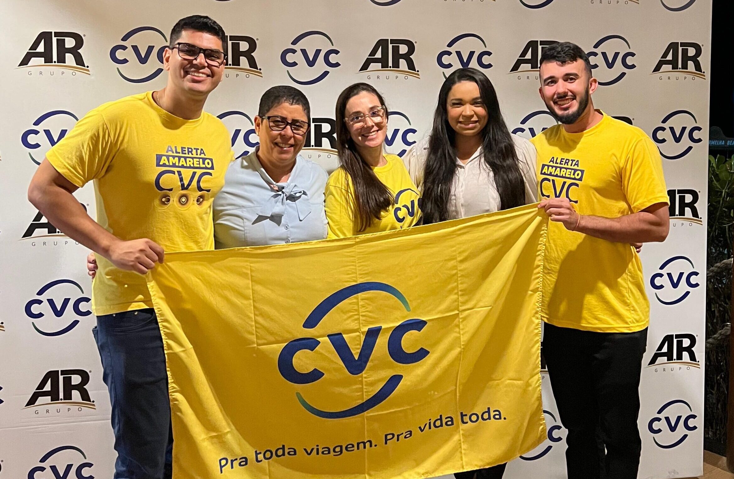 Veja fotos do lançamento de voos exclusivos de CVC e Voepass em Porto Seguro (BA) Veja fotos do lançamento de voos exclusivos de CVC e Voepass em Porto Seguro (BA)