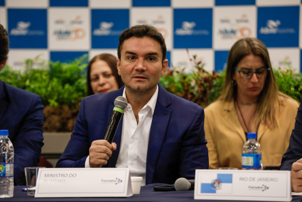 Celso Sabino ministro do Turismo 1 2 Abav Expo: Fornatur recebe entidades e secretários para debater rumos do turismo; veja fotos