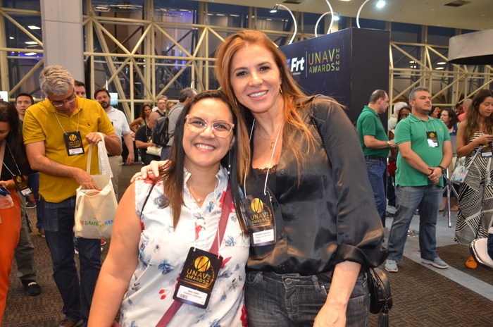 Ana Darc, da Viagem Company e Simone Marinho, da Travel Up Destinos Ana Darc, da Viagem Company e Simone Marinho, da Travel Up Destinos