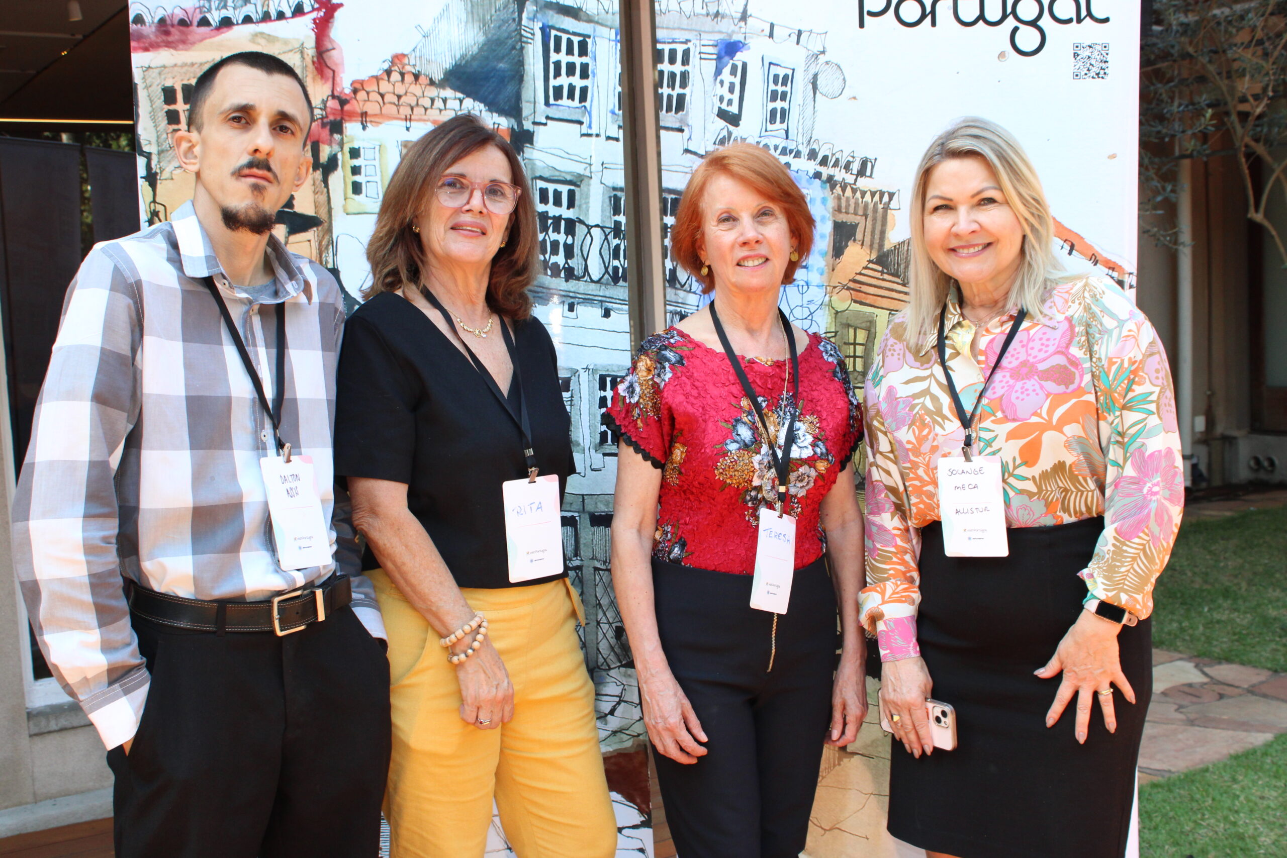 Dalton Assis, da Assis Comunicação, Rita Domingues, da Turistour, Teresa Thomá, da Quensberry, e Solange Meco, da All Is Tur Dalton Assis, da Assis Comunicação, Rita Domingues, da Turistour, Teresa Thomá, da Quensberry, e Solange Meco, da All Is Tur