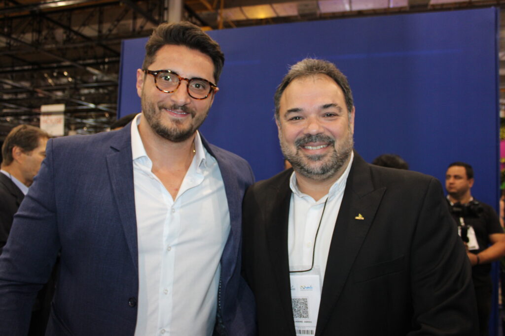 Daniel Pereira, diretor da Equipotel, e Guilherme Abreu, presidente do FCVBRJ
