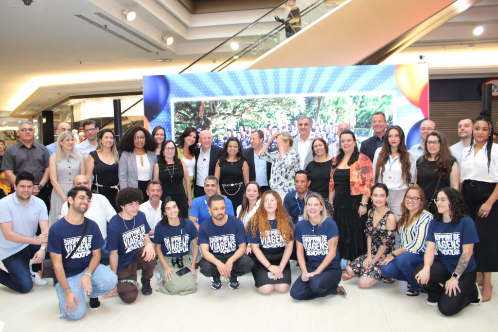 Equipe Agaxtur Agaxtur reúne mais de 100 parceiros e comemora 70 anos em São Paulo; fotos