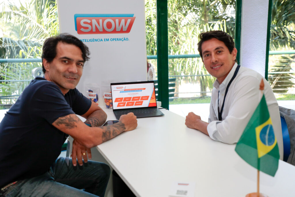 Gustavo Pinheiro, da 55 Travel, e André Vieira, da Snow Operadora
