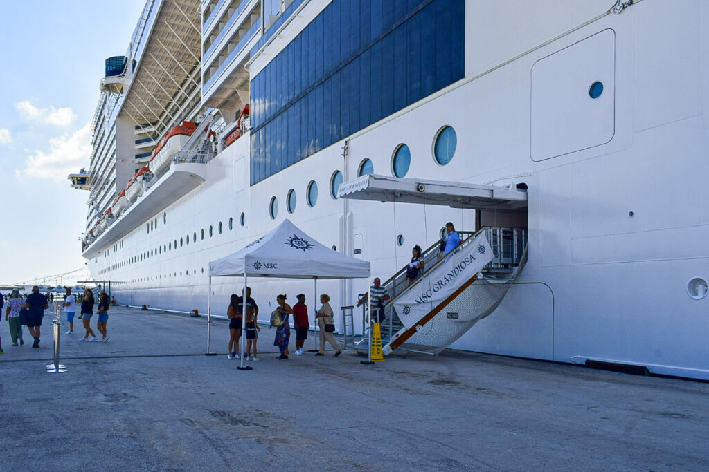 Embarque no MSC Grandiosa