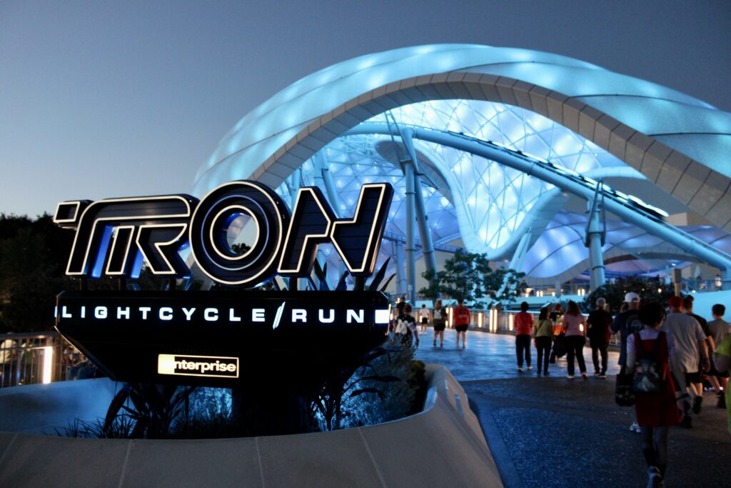 Tron a noite