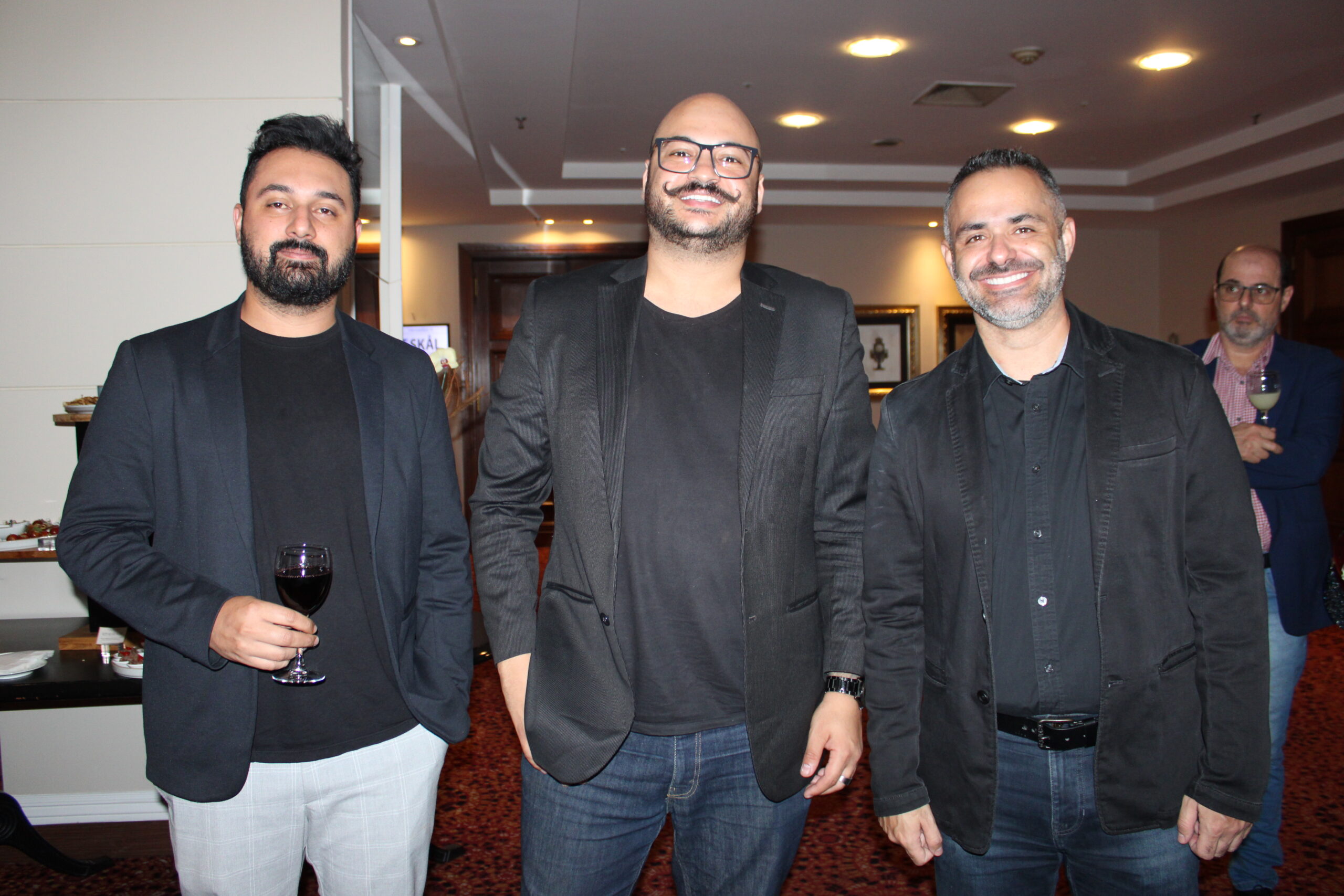 Vinicius Gonçalves, Gian Terhoch e Luiz Silva, da Tour House Vinicius Gonçalves, Gian Terhoch e Luiz Silva, da Tour House