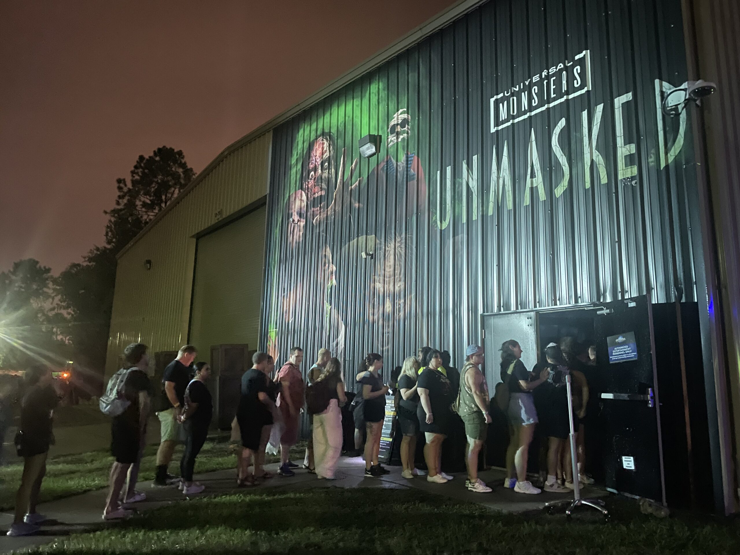 Monsters Unmasked é uma criação original da Universal Monsters Unmasked é uma criação original da Universal
