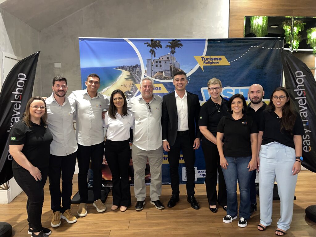 Equipe da ETS com representantes do Estado do Espírito Santo