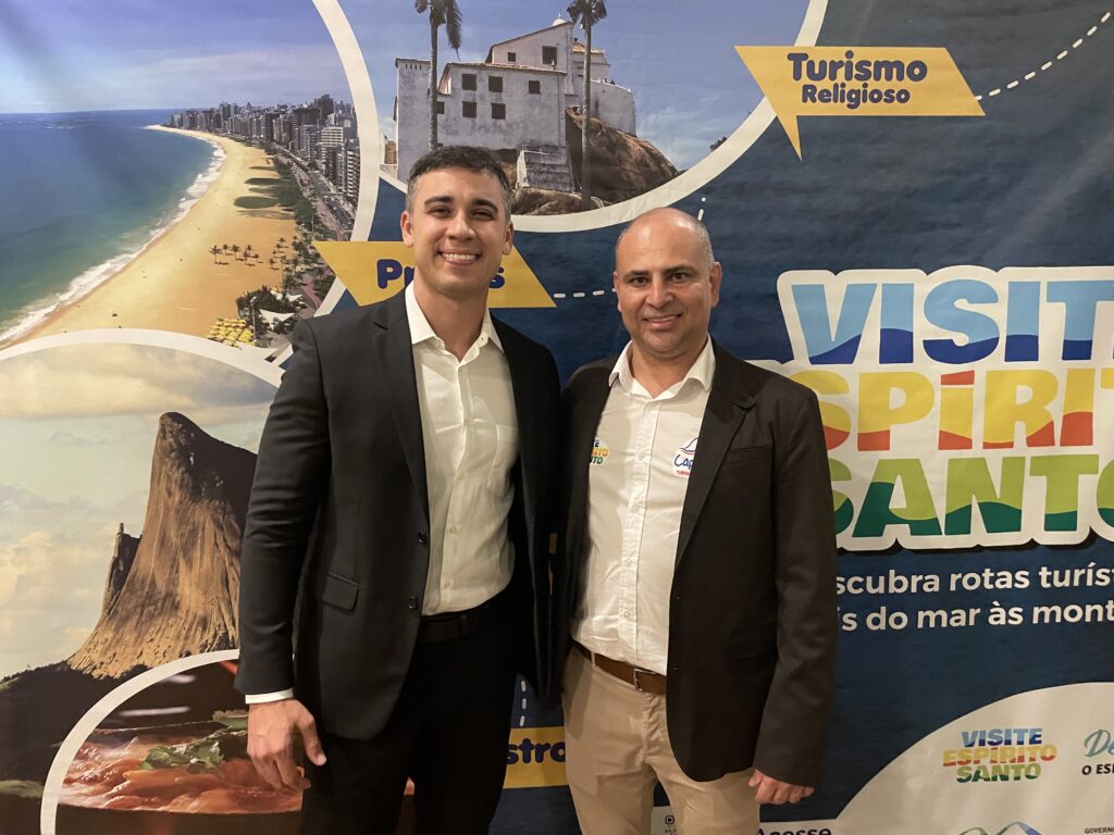 Weverson Valcker Meireles, secretário de Turismo do Espírito Santo e Gustavo André, diretor do Visite Espírito Santo