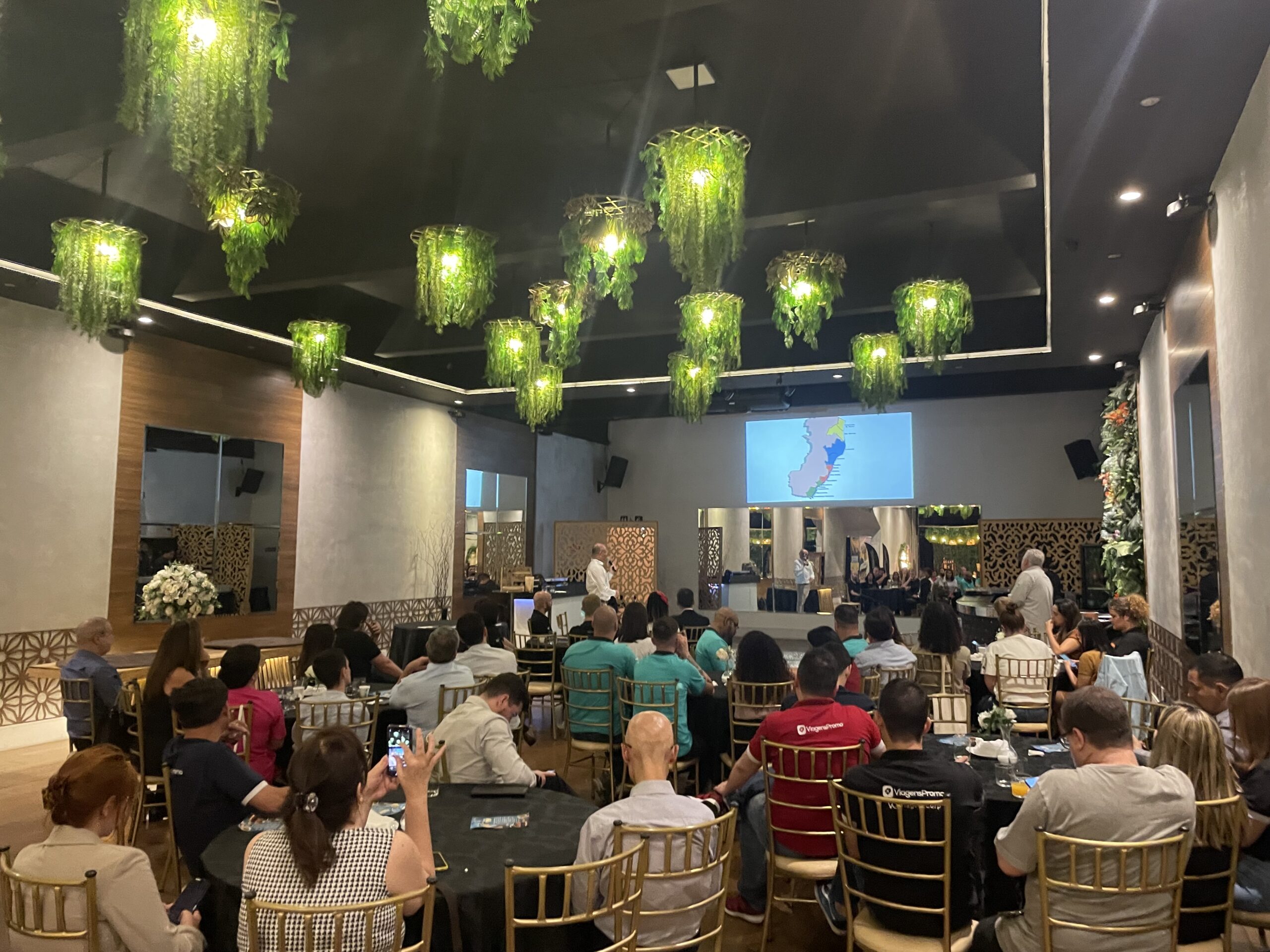 Evento reuniu cerca de 60 pessoas em São Paulo Evento reuniu cerca de 60 pessoas em São Paulo