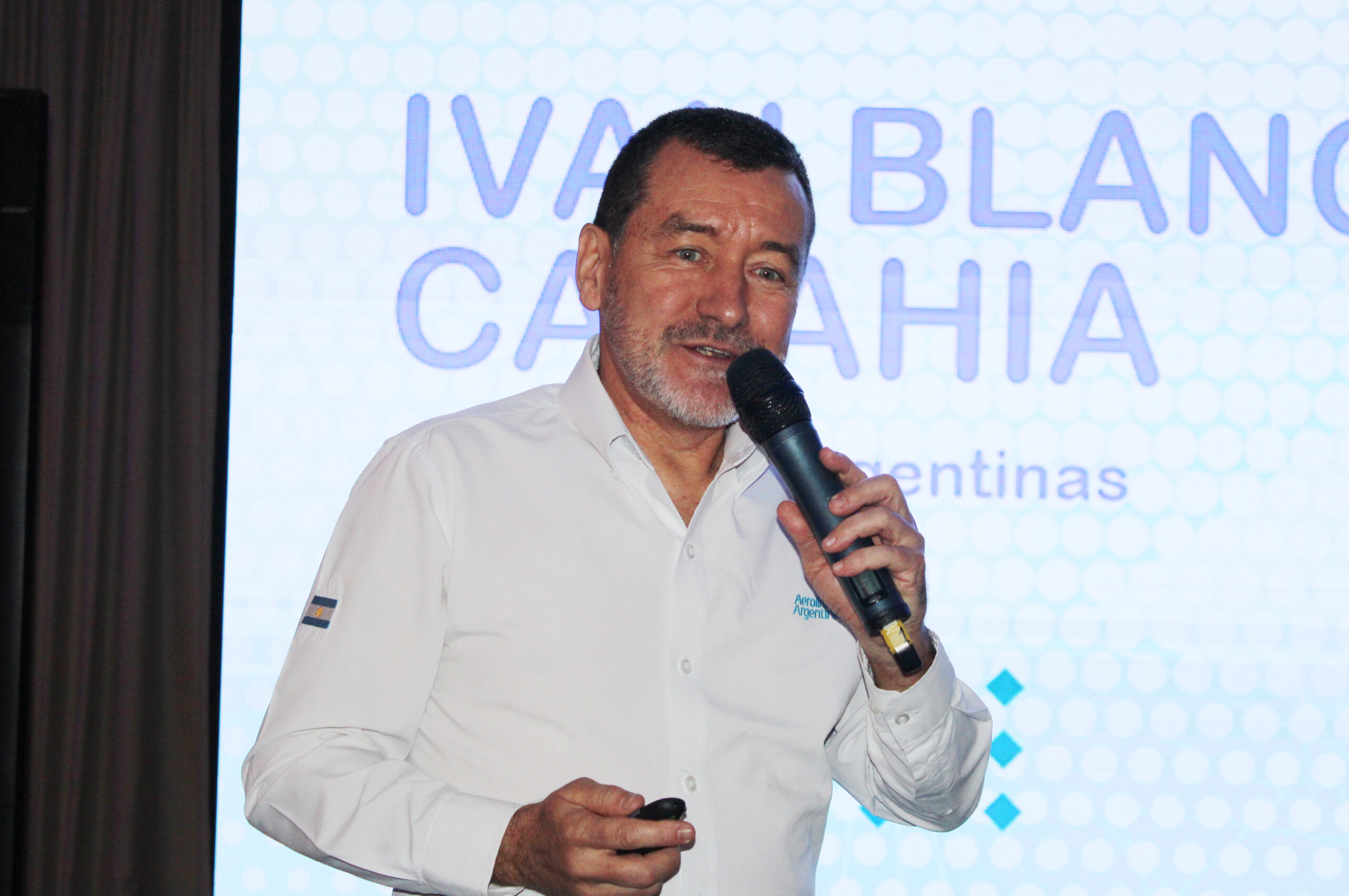 Ivan Cadahia, da Aerolíneas Argentinas Ivan Cadahia, da Aerolíneas Argentinas