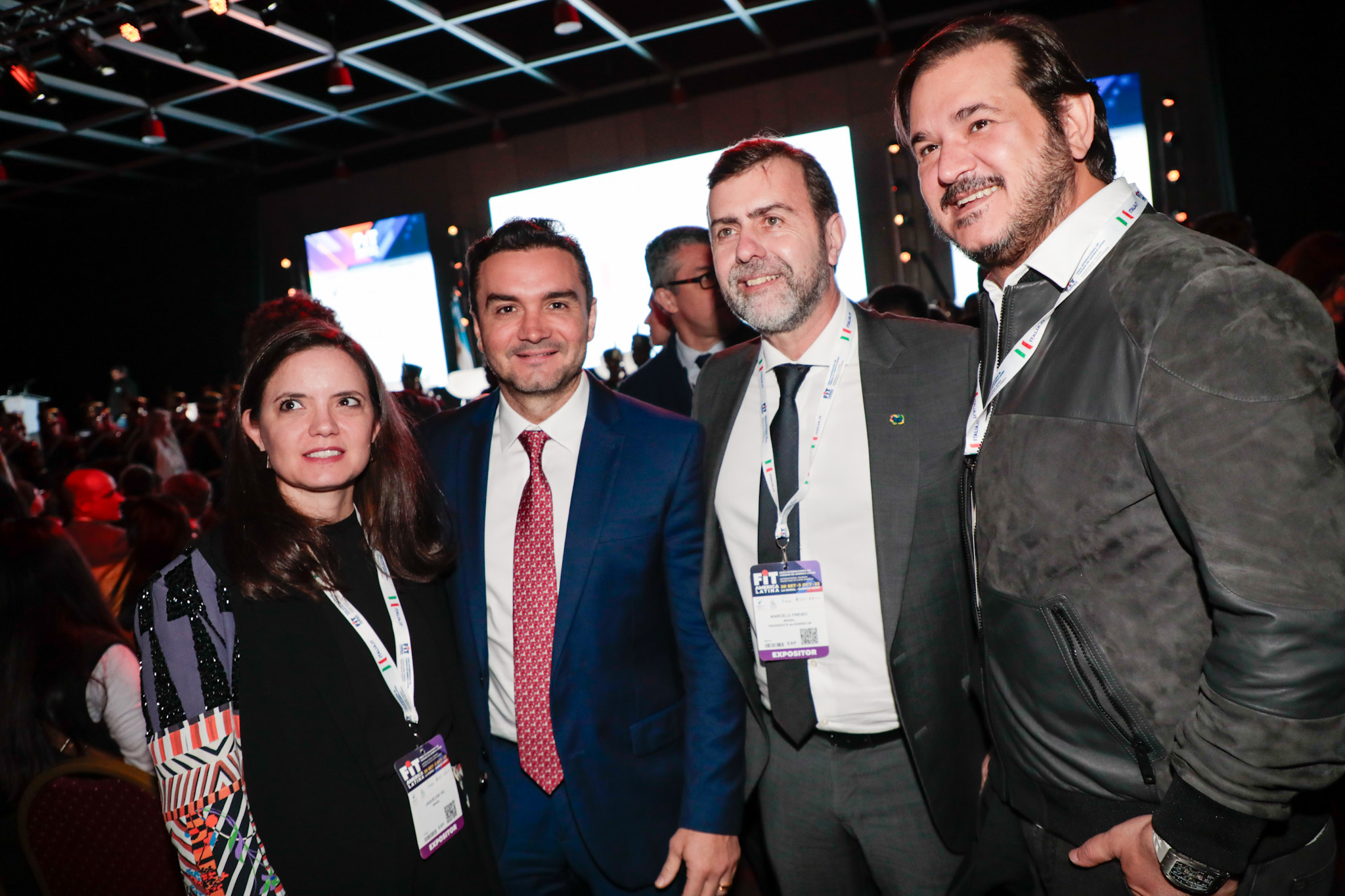 Jaqueline Gil, da Embratur, Celso Sabino, ministro do Turismo, Marcelo Freixo, presidente da Embratur, e Antônio Rueda, do União Brasil Jaqueline Gil, da Embratur, Celso Sabino, ministro do Turismo, Marcelo Freixo, presidente da Embratur, e Antônio Rueda, do União Brasil