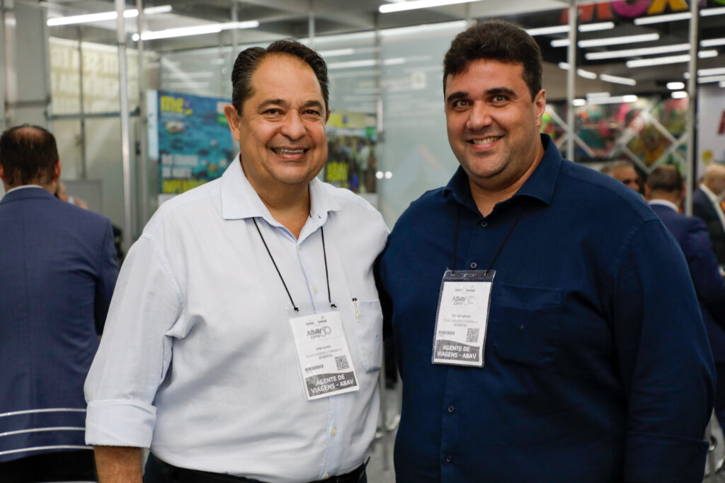 Jose Alves e Victor Abdon, da Plus Viagens e Turismo