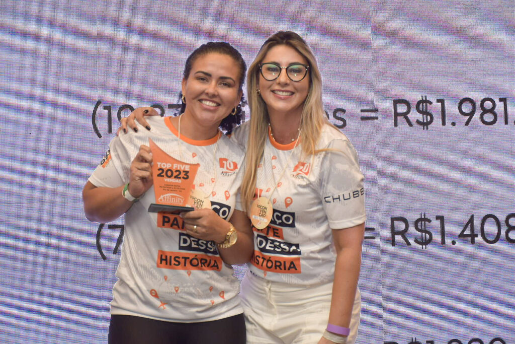 Jucilene Aires, vencedora do segundo lugar do Top Five Vendas