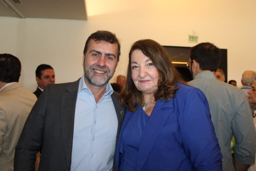 Marcelo Freixo, presidente da Embratur, e Magda Nassar, presidente da Abav Nacional