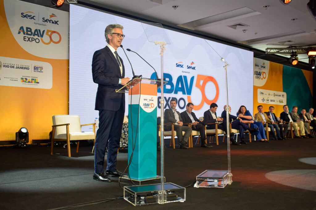 Marco Ferraz, da Clia na abertura da Abav