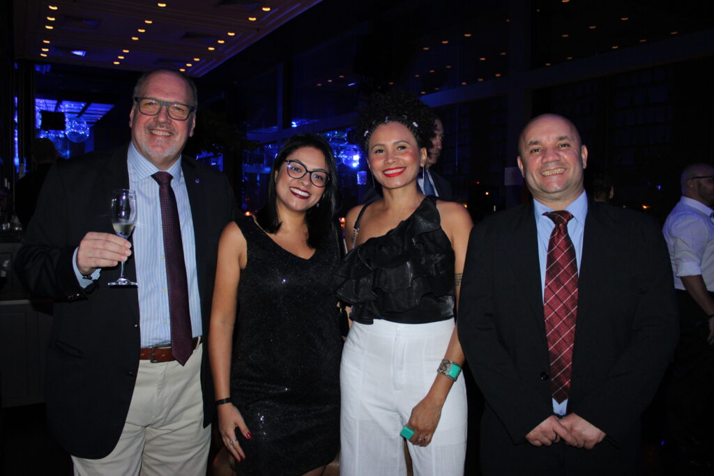 Marcos Neves, Renata Pereira, Dorivania Moraes e Marcio Jorge, da Costa