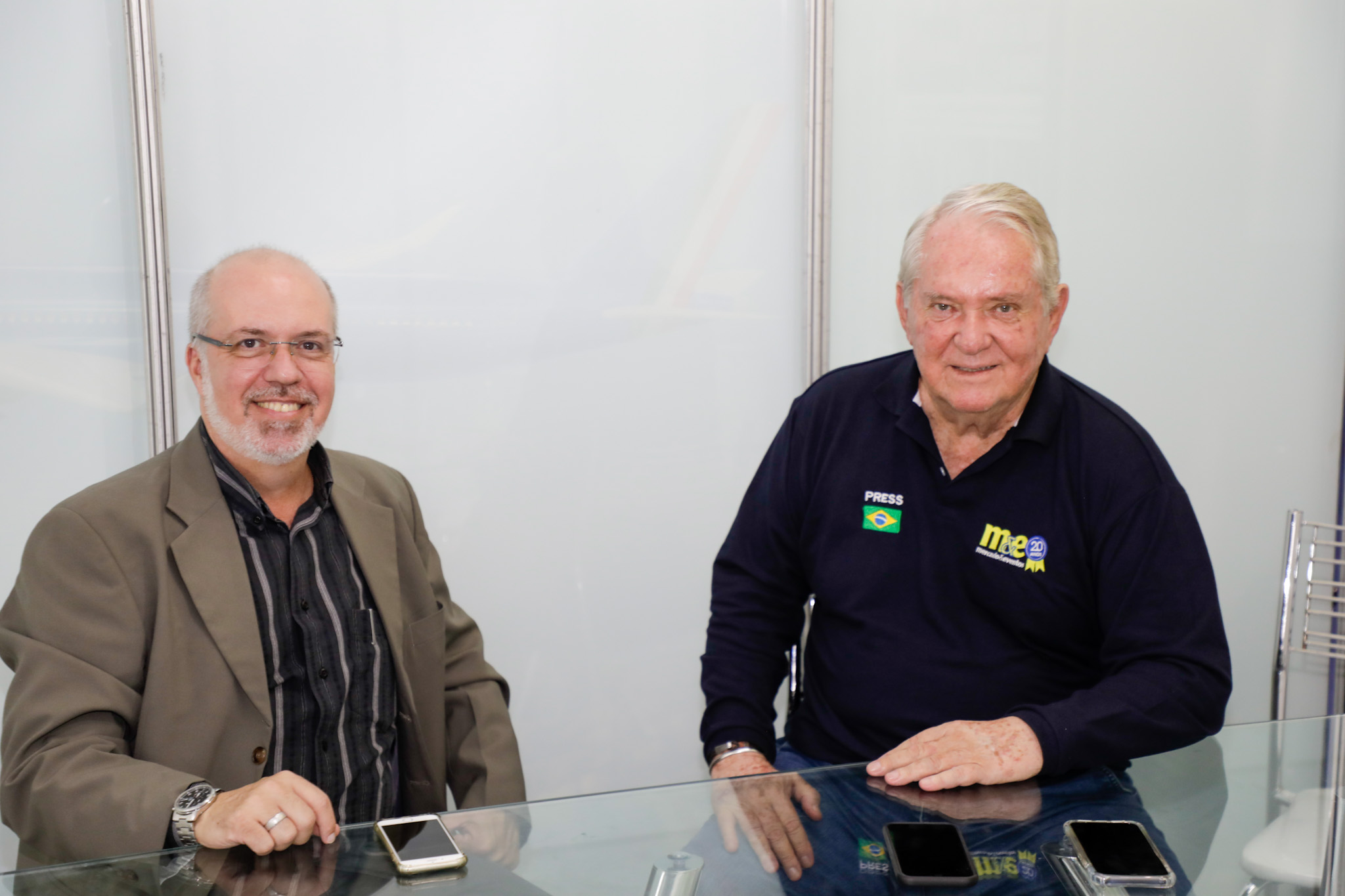 Mário Brizon, e Roy Taylor
