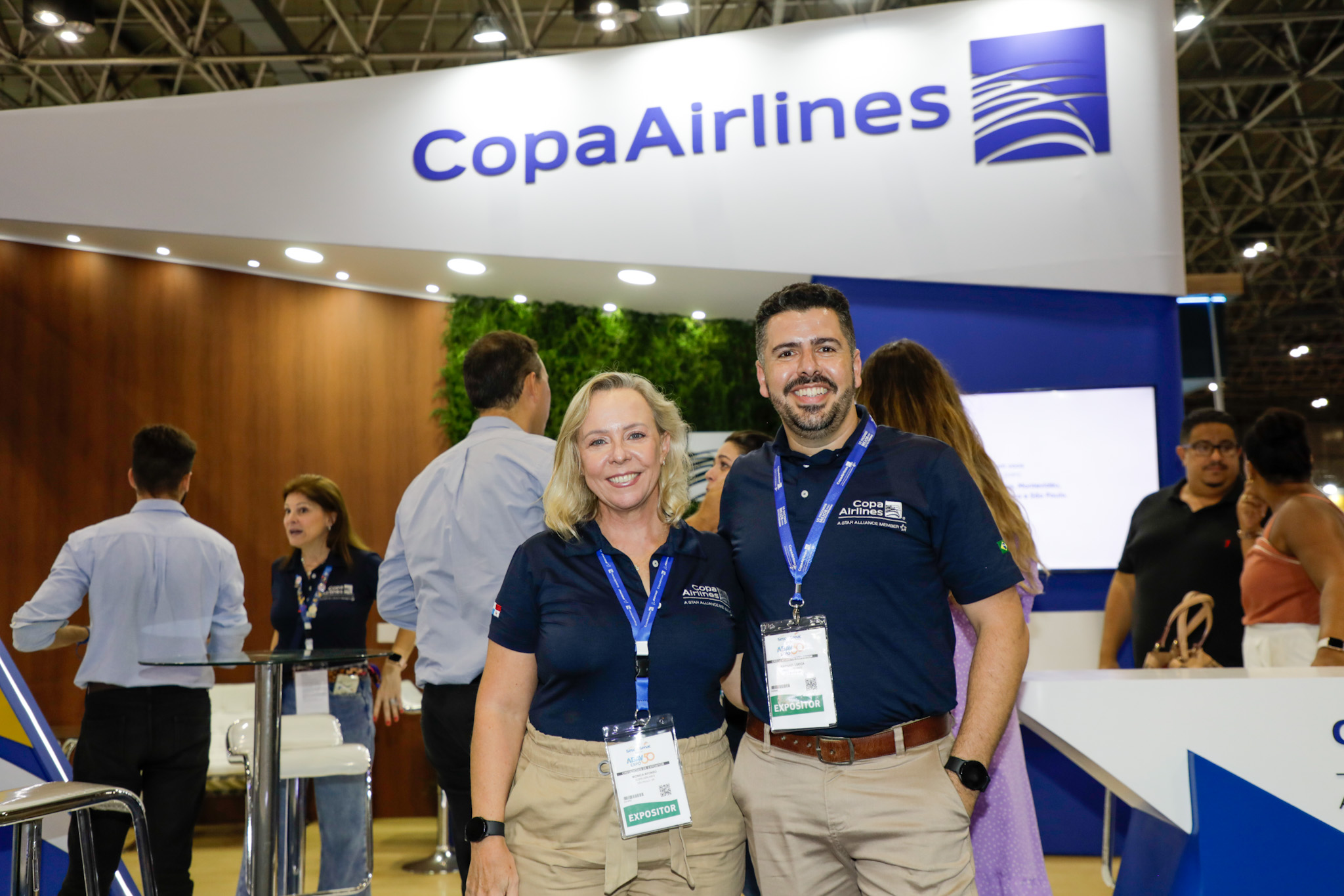 Mônica Afonso, e Raphael de Lucca, da Copa Airlines