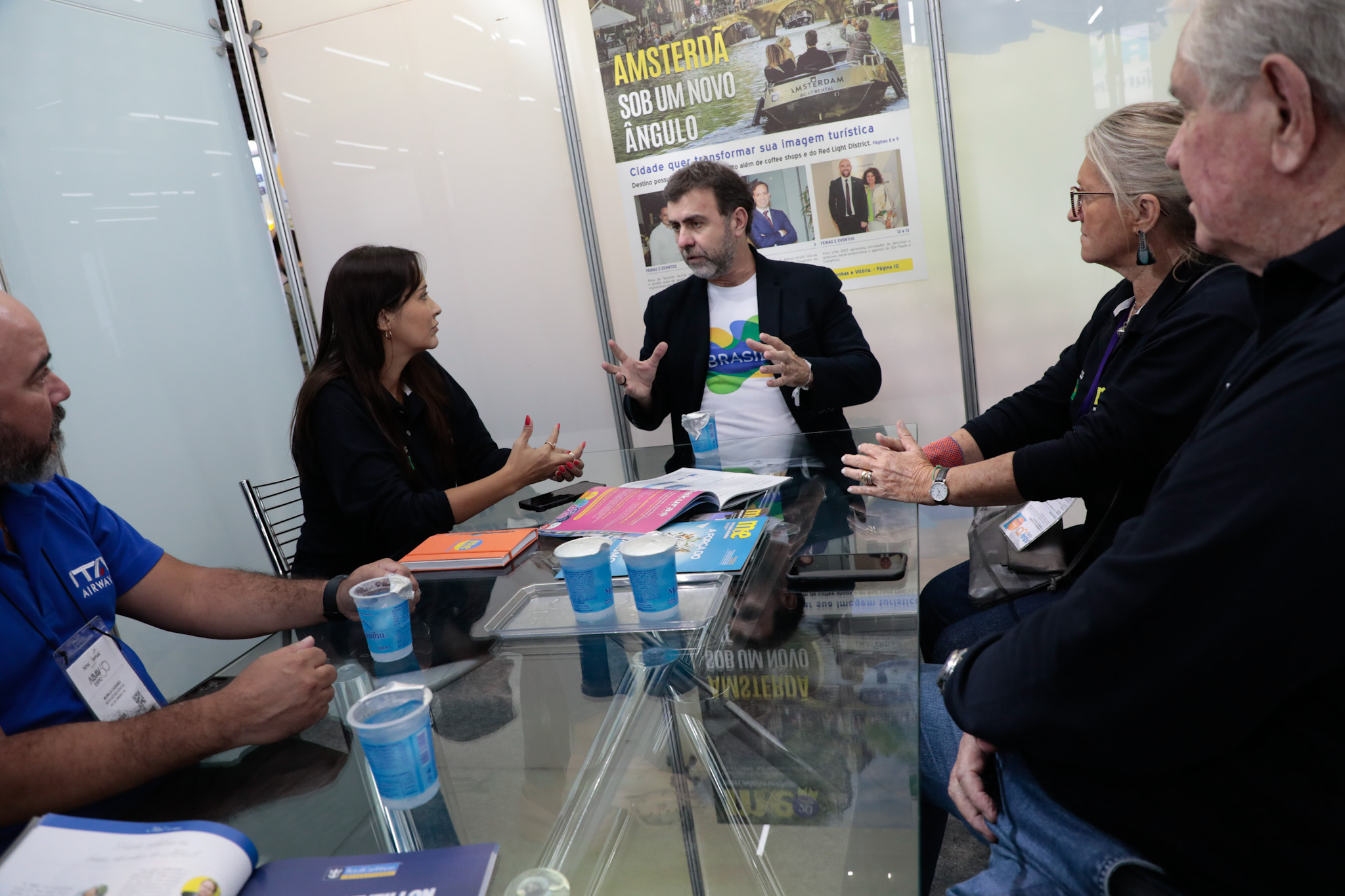 Murilo Cassino, da ITA Airways, Natália Strucchi, M&E, Marcelo Freixo, Embratur, Rosa Masgrau e Roy Taylor, M&E Murilo Cassino, da ITA Airways, Natália Strucchi, M&E, Marcelo Freixo, Embratur, Rosa Masgrau e Roy Taylor, M&E